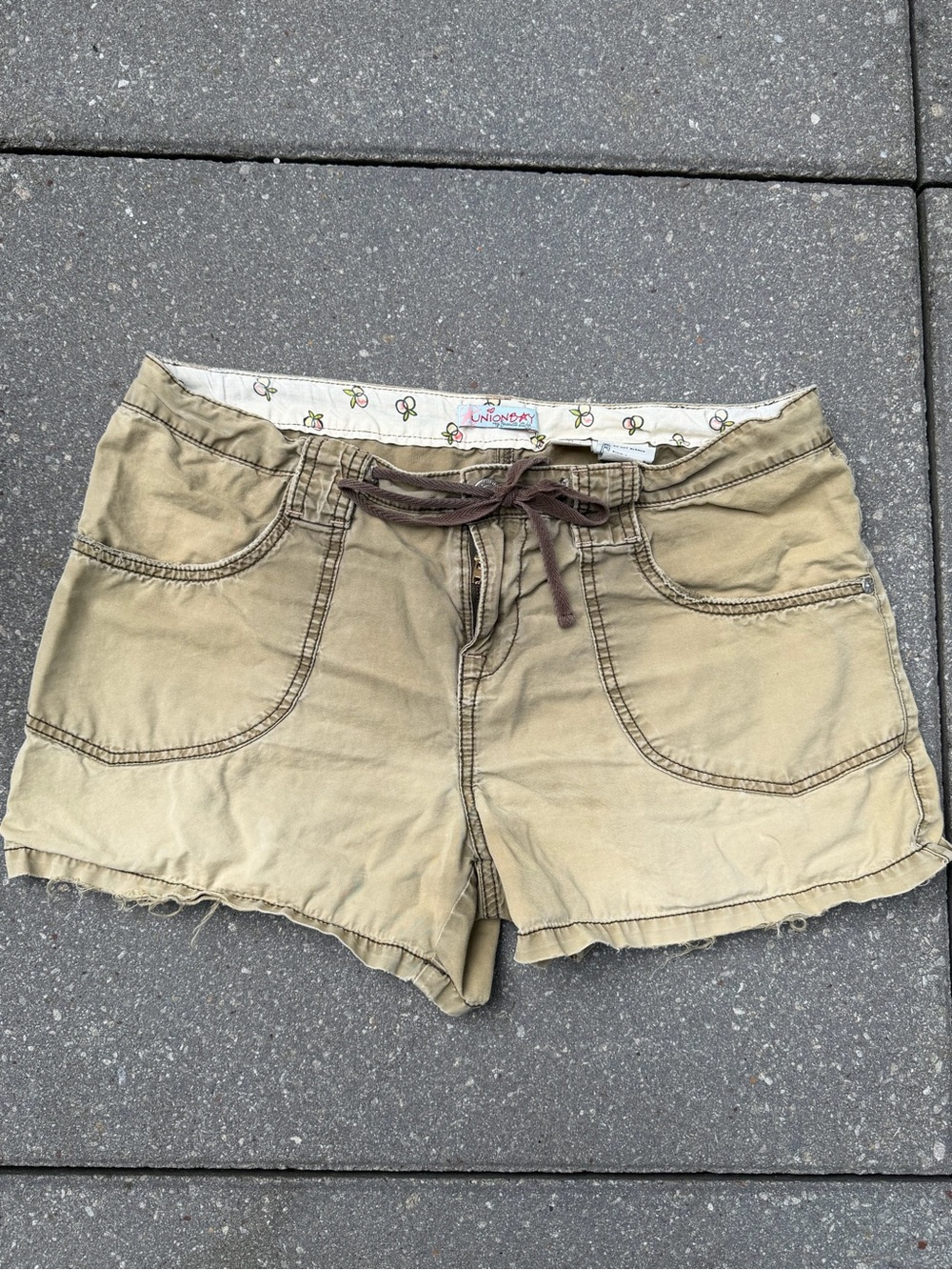 Unionbay Y2K Low Rise Khaki Utility Shorts Size 11 Drawstring